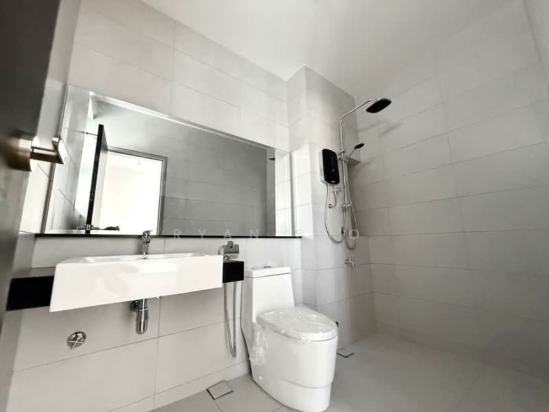 2-storey Terraced House for Sale in Elmina (Shah Alam) - Ryan Soo - Bathroom - PropertyGuru.com.my