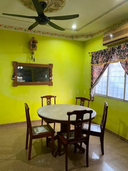 Terraced House for Sale in Taman Rakan (Kajang) - Sylvester Goh - Dining Room - PropertyGuru.com.my