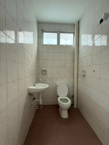 2-storey Terraced House for Sale in Taman Puteri Wangsa (Ulu Tiram) - Genki Yap - Bathroom - PropertyGuru.com.my