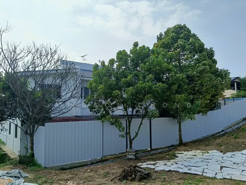 Semi-Detached House for Rent in Taman Pelangi (Johor Bahru) - Johnson Chong - Exterior - PropertyGuru.com.my