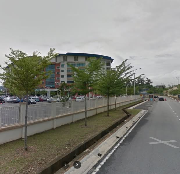 Abadi Heights, Puchong 3 Storey Shop Lot For Sale/ Rent untuk Untuk Dijual - RM 1,600,000, Apr 2026 - Exterior - PropertyGuru.com.my