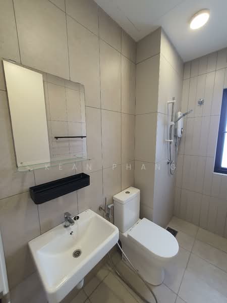 Service Residence for Rent at Kenwingston Avenue - Kean Phang - Bathroom - PropertyGuru.com.my