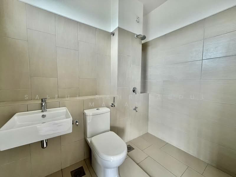 2-storey Terraced House for Sale in Serene Heights (Semenyih) - Saiful Bahri Abdul Manan - Bathroom - PropertyGuru.com.my