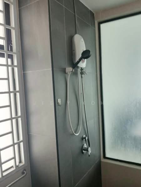 Wave @ Marina Cove untuk Untuk Disewa - RM 2,500 /bulan, Apr 2026 - Bathroom - PropertyGuru.com.my