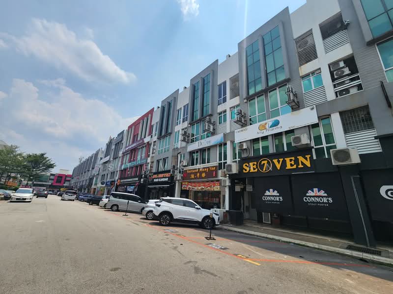 Shop for Rent in Bandar Puteri Puchong (Puchong) - Steven Tan - Exterior - PropertyGuru.com.my