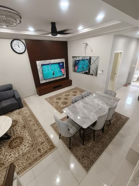 2-storey Terraced House for Sale in Taman Seri Austin (Tebrau) - Azlan Ismail aiproperty - Living Room - PropertyGuru.com.my