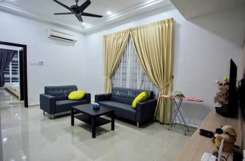 2-storey Terraced House for Rent in Taman Harta Pertama (Bukit Baru) - Li Xuan Lim - Living Room - PropertyGuru.com.my