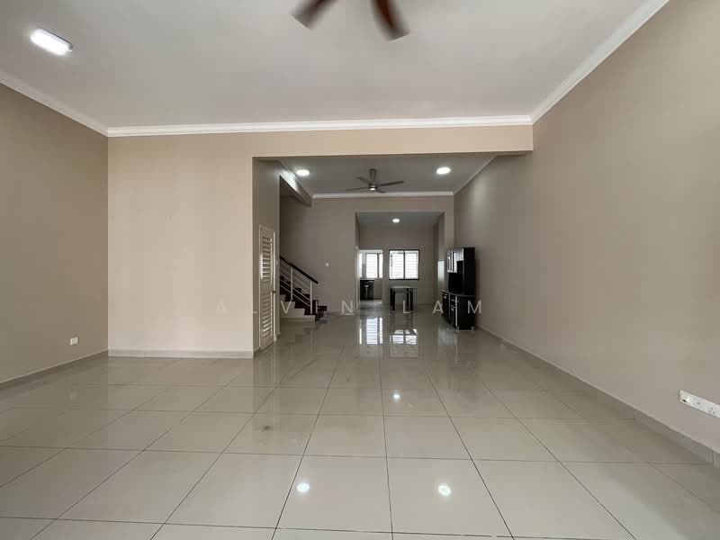 2-storey Terraced House for Rent in Bandar Puteri Puchong (Puchong) - Alvin Lam - Living Room - PropertyGuru.com.my