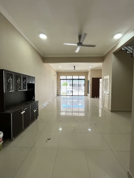 2-storey Terraced House for Rent in Bandar Puteri Puchong (Puchong) - Alvin Lam - Living Room - PropertyGuru.com.my
