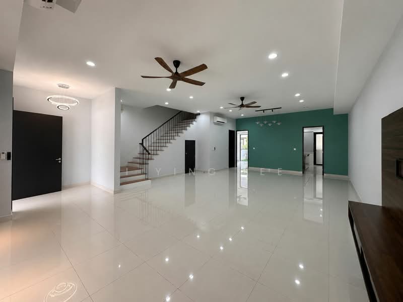 Terraced House for Rent in Kota Kemuning (Shah Alam) - Zi Ying Lee - Living Room - PropertyGuru.com.my