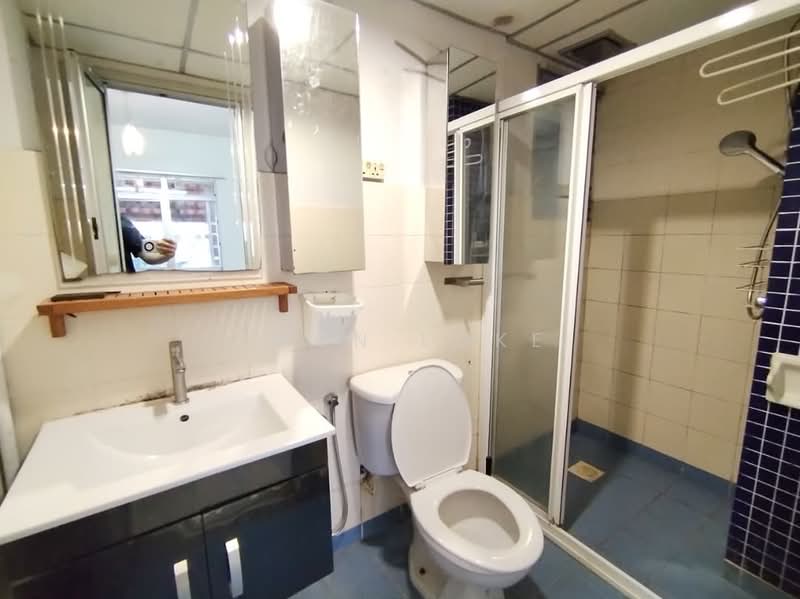 Condominium for Rent at Perdana Exclusive - Owen Loke - Bathroom - PropertyGuru.com.my