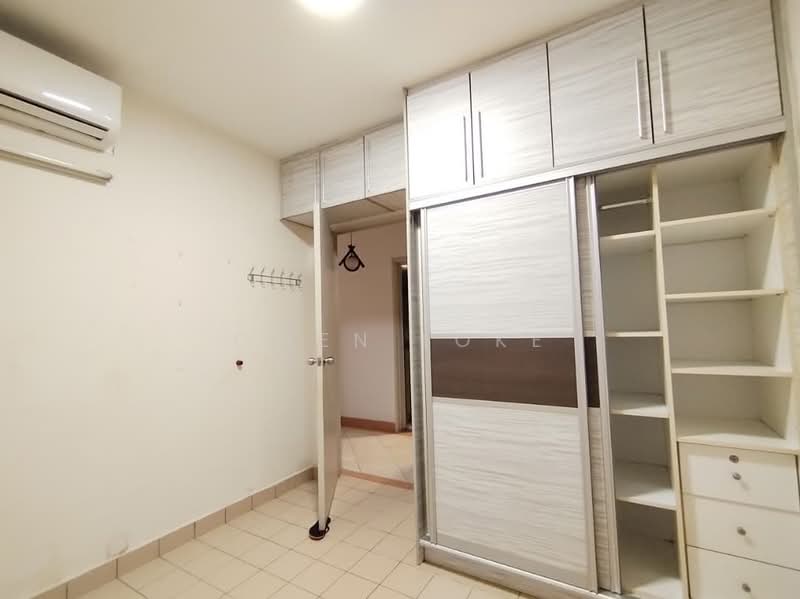 Condominium for Rent at Perdana Exclusive - Owen Loke - Bedroom - PropertyGuru.com.my