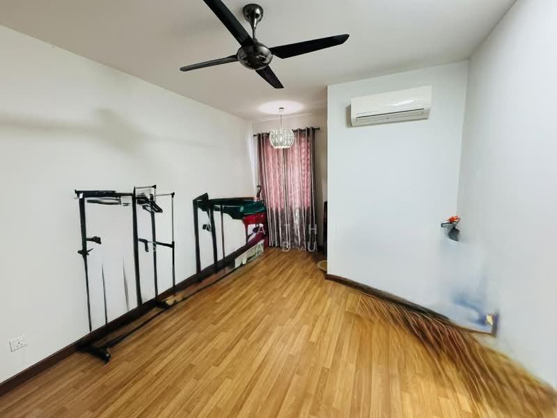 2-storey Terraced House for Sale in Denai Alam (Shah Alam) - Nahathir Shahabudin - Interior - PropertyGuru.com.my