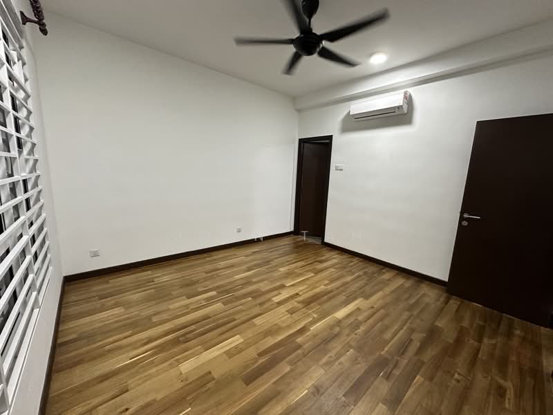 Condominium for Rent at Paraiso Residence @ The Earth - John Tan - Interior - PropertyGuru.com.my