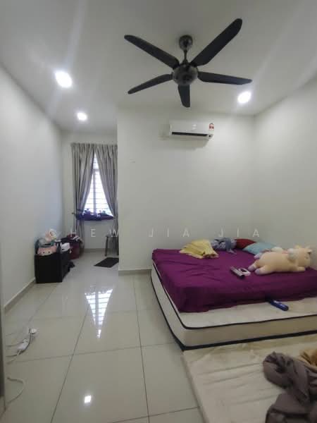 2-storey Terraced House for Sale in Taman Seri Austin (Tebrau) - Chew Jia Jia - Bedroom - PropertyGuru.com.my