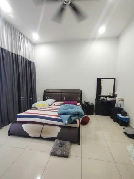 2-storey Terraced House for Sale in Taman Seri Austin (Tebrau) - Chew Jia Jia - Bedroom - PropertyGuru.com.my