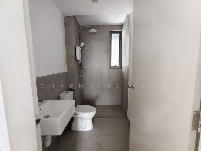 Service Residence for Sale at Suite Enesta - Charmaine Tan - Bathroom - PropertyGuru.com.my