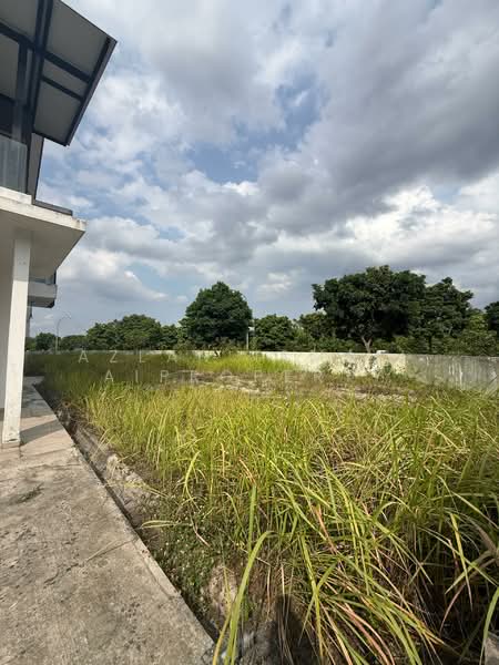 2-storey Terraced House for Sale in Setia Eco Gardens (Gelang Patah) - Azlan Ismail aiproperty - Exterior - PropertyGuru.com.my