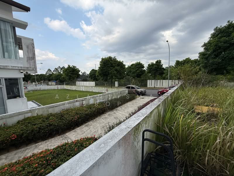2-storey Terraced House for Sale in Setia Eco Gardens (Gelang Patah) - Azlan Ismail aiproperty - Exterior - PropertyGuru.com.my