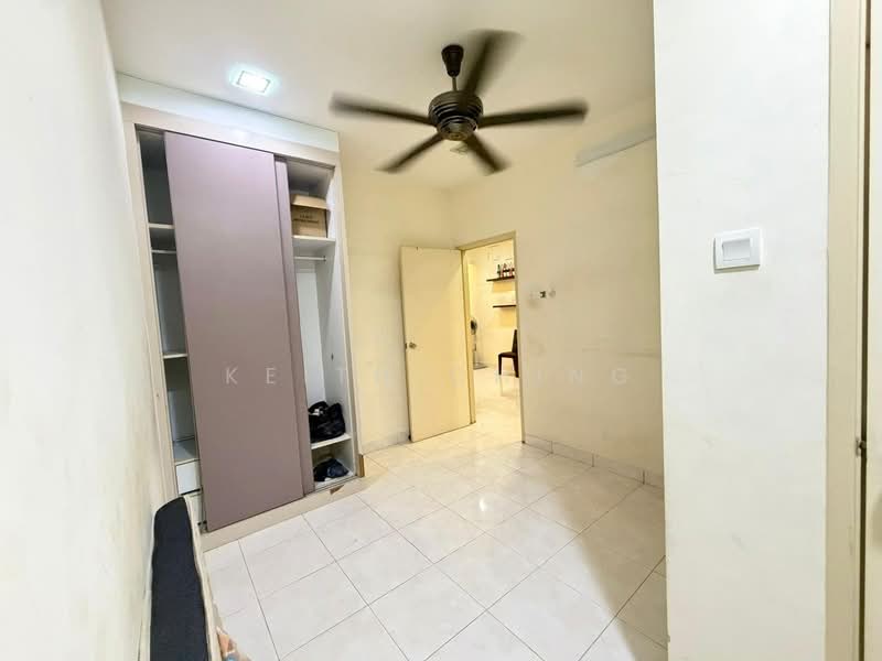 2-storey Terraced House for Sale in Taman Seri Austin (Tebrau) - Keith Ching - Bedroom - PropertyGuru.com.my