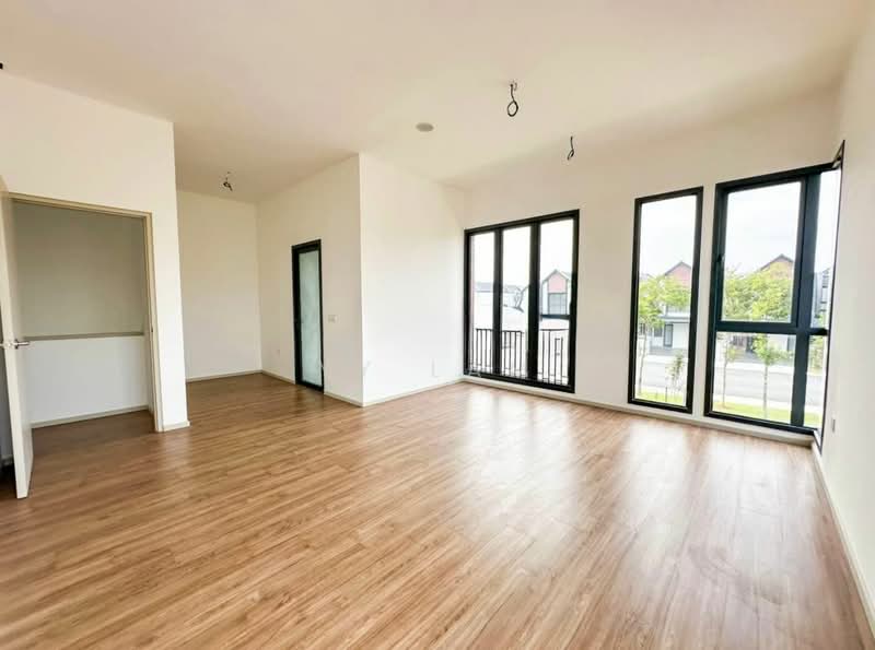 Ilham Residence @ City of Elmina untuk Untuk Dijual - RM 1,100,000, Apr 2026 - Living Room - PropertyGuru.com.my