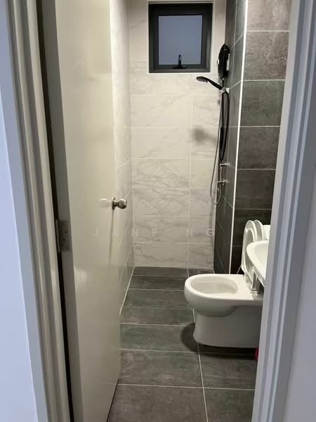 Eco Bloom untuk Untuk Disewa - RM 1,400 /bulan, Apr 2026 - Bathroom - PropertyGuru.com.my
