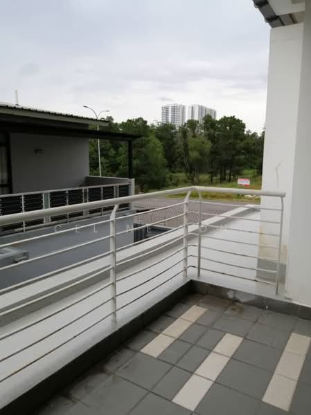 Taman Desa Tebrau untuk Untuk Disewa - RM 4,500 /bulan, Apr 2026 - Balcony - PropertyGuru.com.my