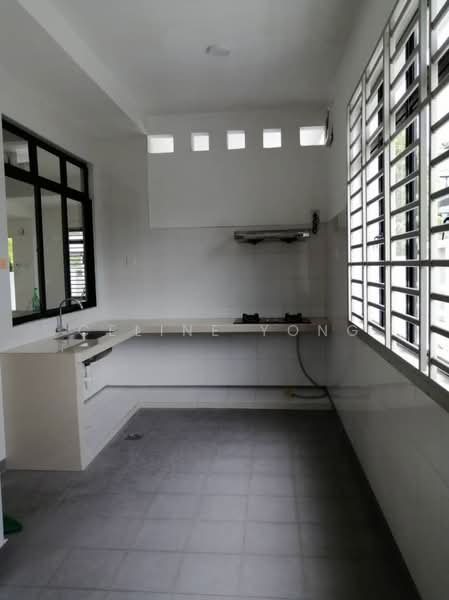 Taman Desa Tebrau untuk Untuk Disewa - RM 4,500 /bulan, Apr 2026 - Kitchen - PropertyGuru.com.my