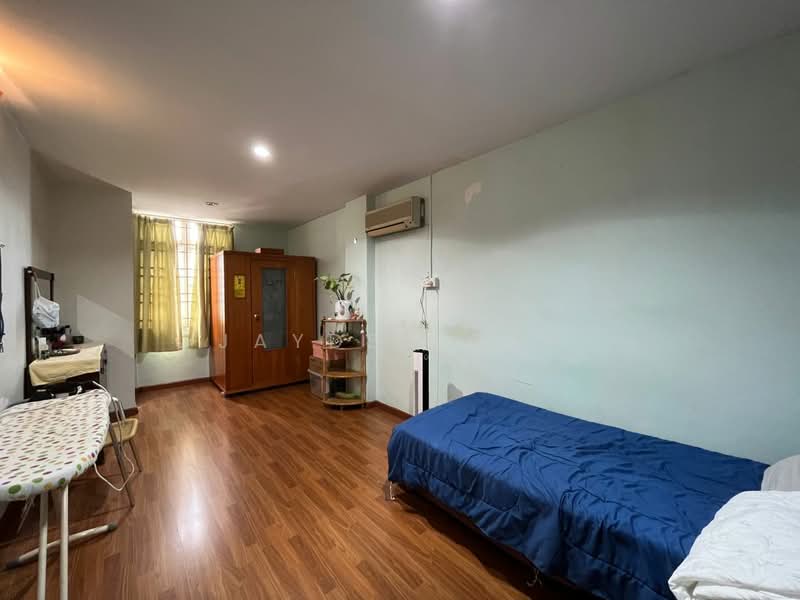 Kedai untuk Disewa di Pekan Simpang Kuala (Alor Setar) - Jayden Geh - Bedroom - PropertyGuru.com.my