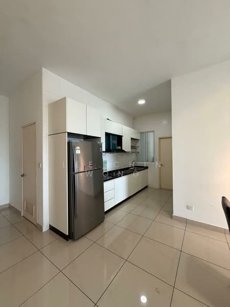 Service Residence for Sale at Pinnacle Tower - Lee Chin Wong - Kitchen - PropertyGuru.com.my