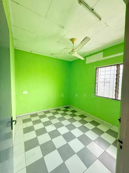 Flat for Sale at Flat Bandar Selesa Jaya @ Jalan Silat Gayong - Zephyr Khoo - PropertyGuru.com.my