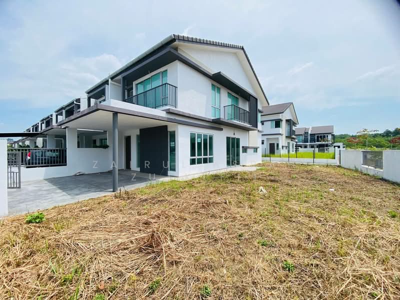 2-storey Terraced House for Sale in Semenyih (Selangor) - Zairul Asrah Zulkefli - Exterior - PropertyGuru.com.my