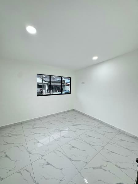 For Sale - Ulu Tiram @ Jalan Permata