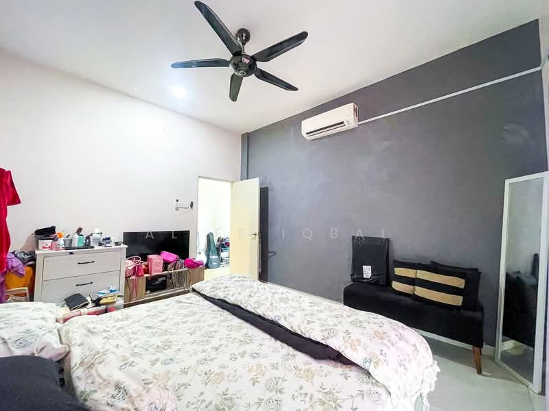 Condominium for Sale at Lake Vista Residence (Tasik Vista Residen) - Aliff Iqbal - PropertyGuru.com.my