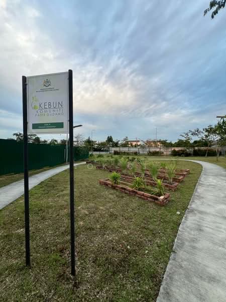 Terraced House for Sale in Pasir Gudang (Johor) - Tok CJ - Garden - PropertyGuru.com.my