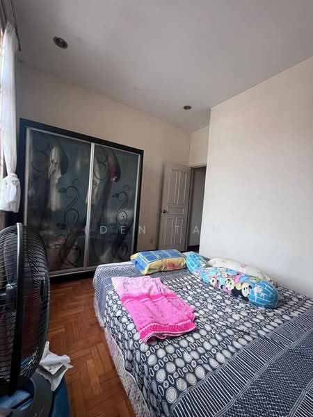 Semi-Detached House for Sale in Taman Pelangi Indah (Ulu Tiram) - Iden Tan - Bedroom - PropertyGuru.com.my