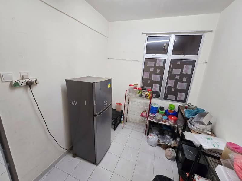 Taman Mutiara Mas untuk Untuk Disewa - RM 1,500 /bulan, Apr 2026 - Kitchen - PropertyGuru.com.my