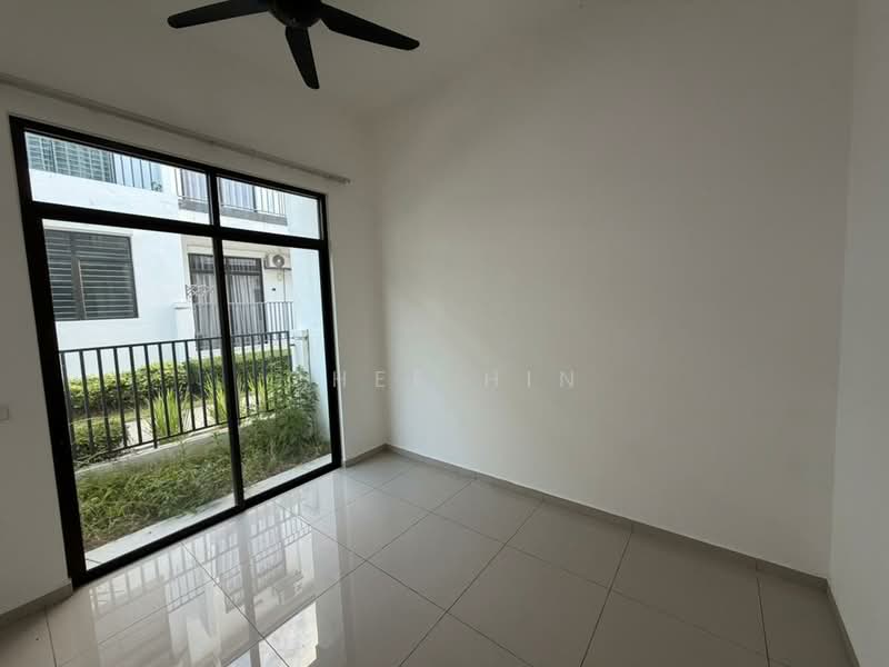 2-storey Terraced House for Sale in Eco Grandeur (Puncak Alam) - Chee Hin - Balcony - PropertyGuru.com.my