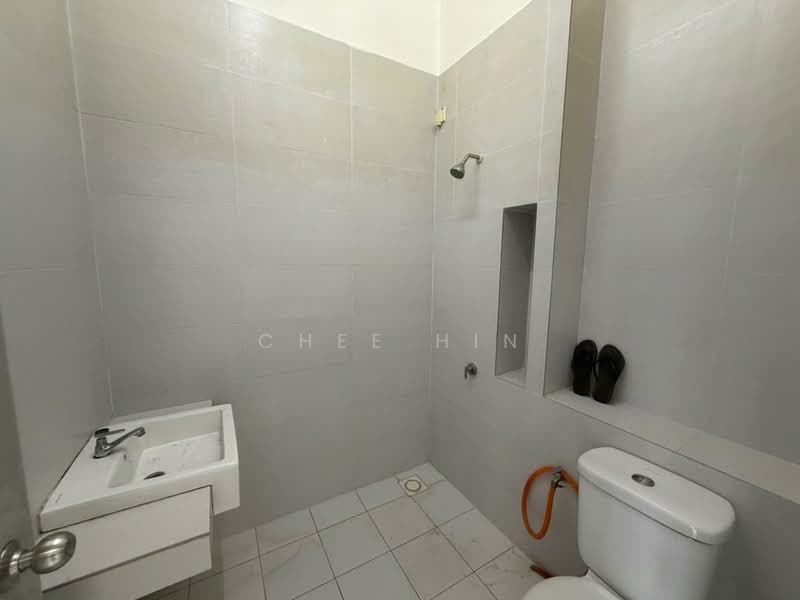 2-storey Terraced House for Sale in Eco Grandeur (Puncak Alam) - Chee Hin - Bathroom - PropertyGuru.com.my