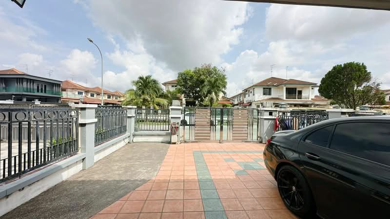 2-storey Terraced House for Sale in Taman Daya (Johor Bahru) - Tommy Tai - Exterior - PropertyGuru.com.my