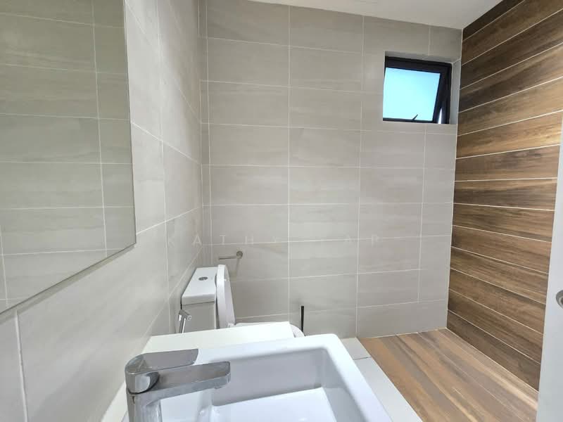 UNIO Residence untuk Untuk Disewa - RM 2,600 /bulan, Apr 2026 - Bathroom - PropertyGuru.com.my