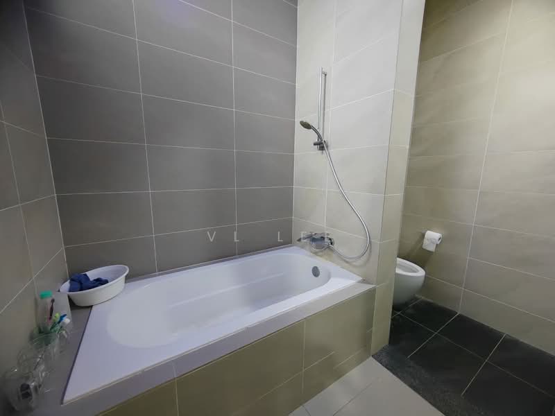 Eco Botanic untuk Untuk Disewa - RM 7,800 /bulan, Apr 2026 - Bathroom - PropertyGuru.com.my