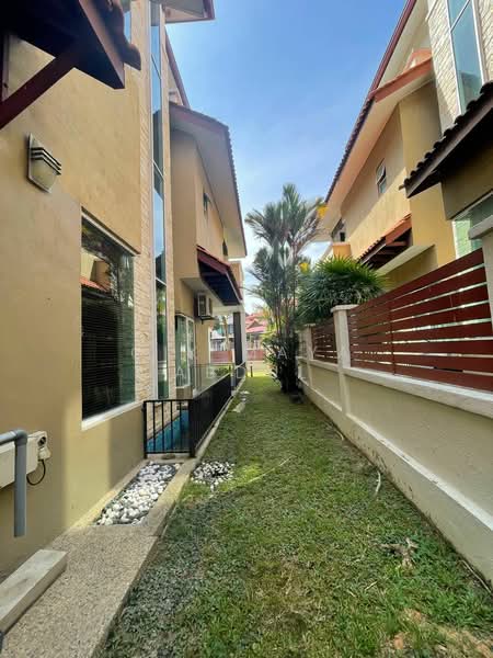 Semi-Detached House for Sale in Ampang Jaya (Ampang) - Cik Maya Abdul - Exterior - PropertyGuru.com.my