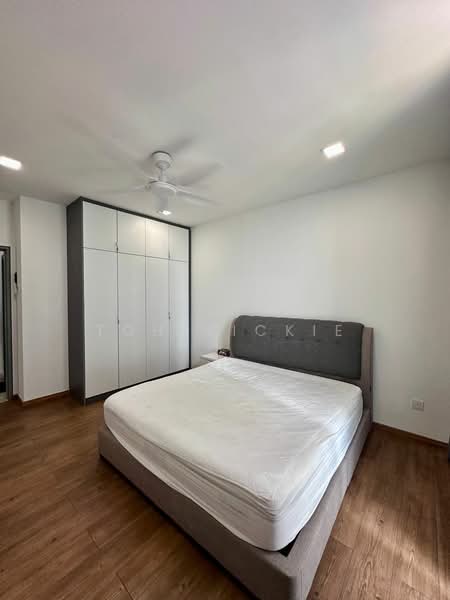 Condominium for Rent at Lakefront Residence - TOH VICKIE - Bedroom - PropertyGuru.com.my