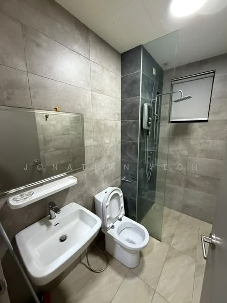 Condominium for Rent at Bennington Residences @ SkyArena - Jonathan Yeoh - Bathroom - PropertyGuru.com.my
