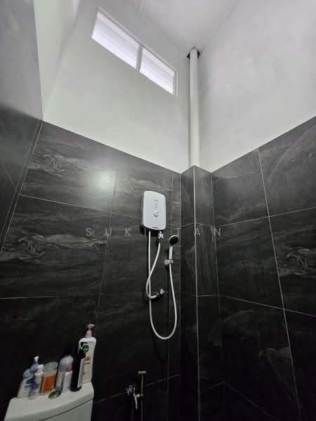 2-storey Terraced House for Sale in Sri Petaling (Kuala Lumpur) - Suki Tan - Bathroom - PropertyGuru.com.my