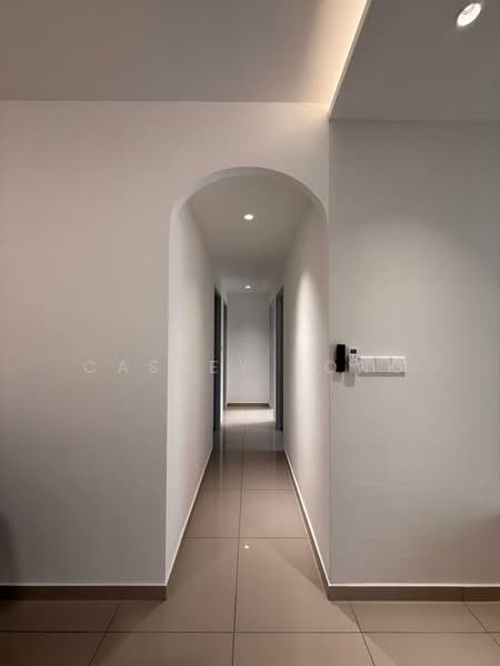 Condominium for Rent at Residensi Dutamas Dahlia - Cassey Yong - Corridor - PropertyGuru.com.my