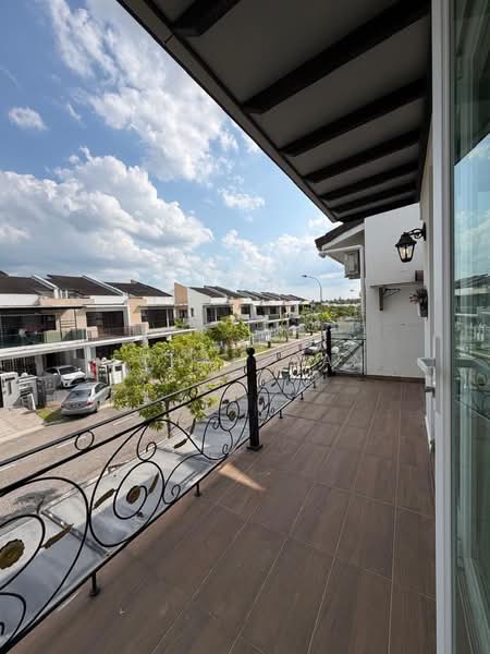 2-storey Terraced House for Rent in Bukit Indah (Iskandar Puteri (Nusajaya)) - Ethan Gan - Balcony - PropertyGuru.com.my
