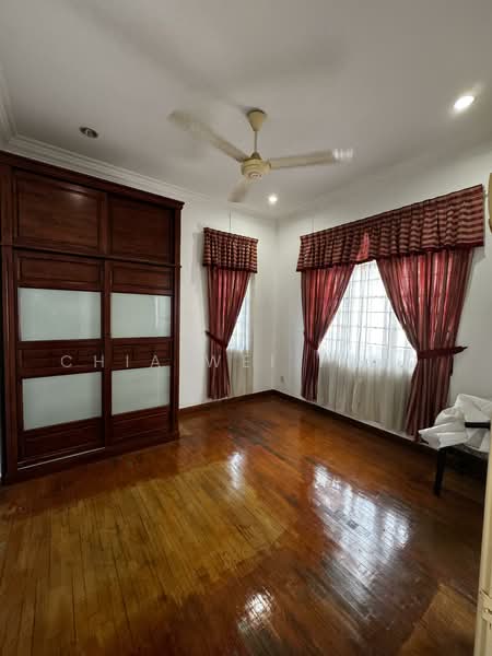 Bukit Rahman Putra untuk Untuk Dijual - RM 1,200,000, Apr 2026 - Bedroom - PropertyGuru.com.my