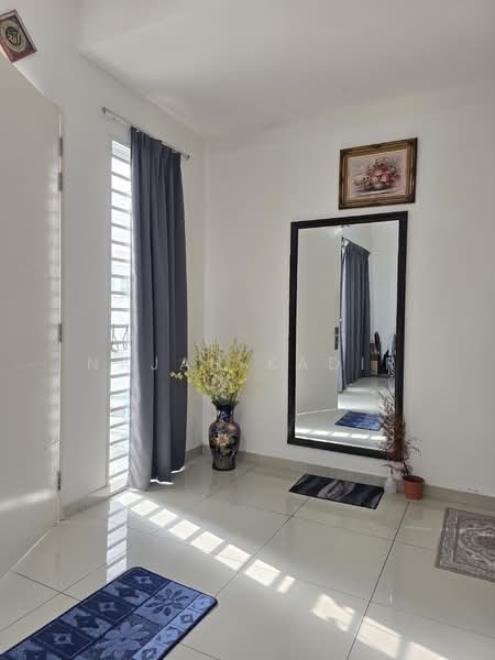 Terraced House for Sale in Bandar Sri Sendayan (Negeri Sembilan) - Najah Kadir - Entrance - PropertyGuru.com.my